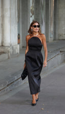 Tyra Black Dress