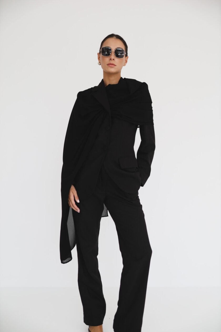 Florence Black Set - Image 4
