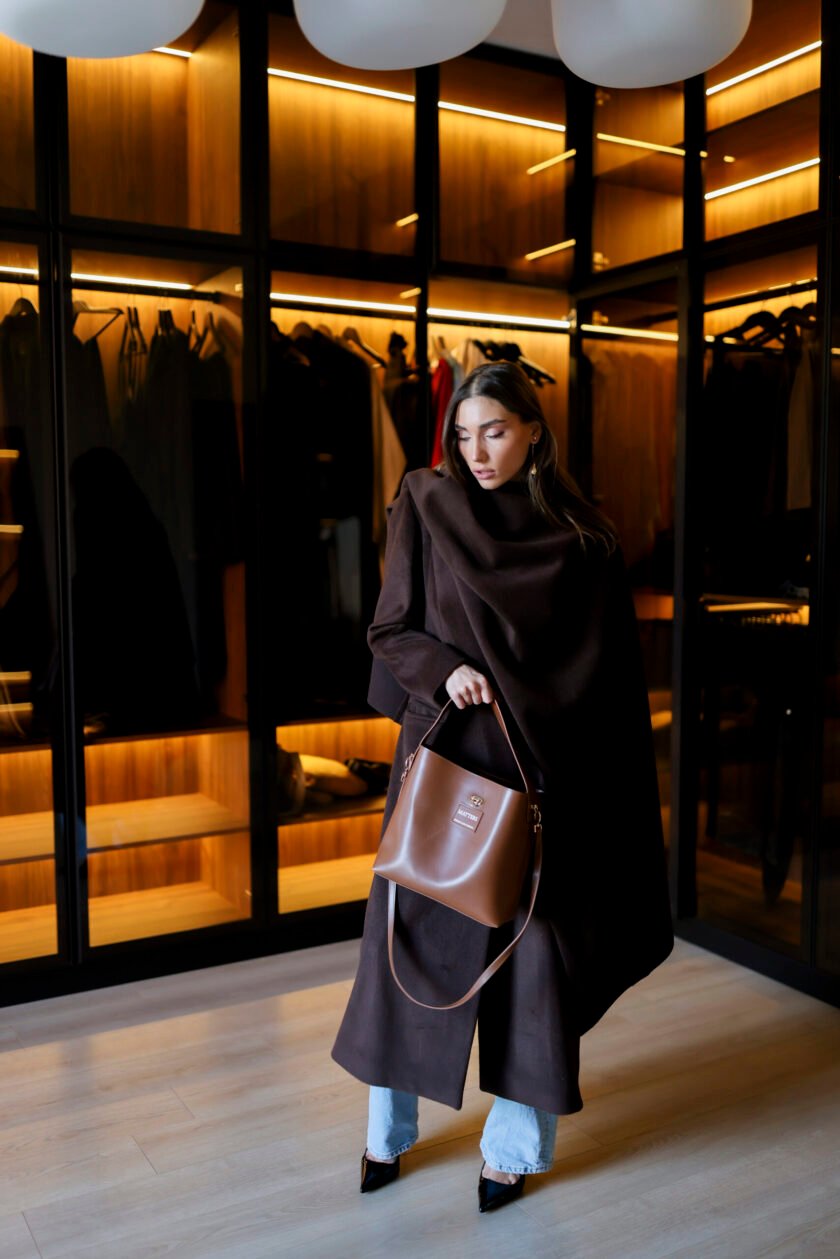 Jardin Brown Coat with Scarf - Image 4