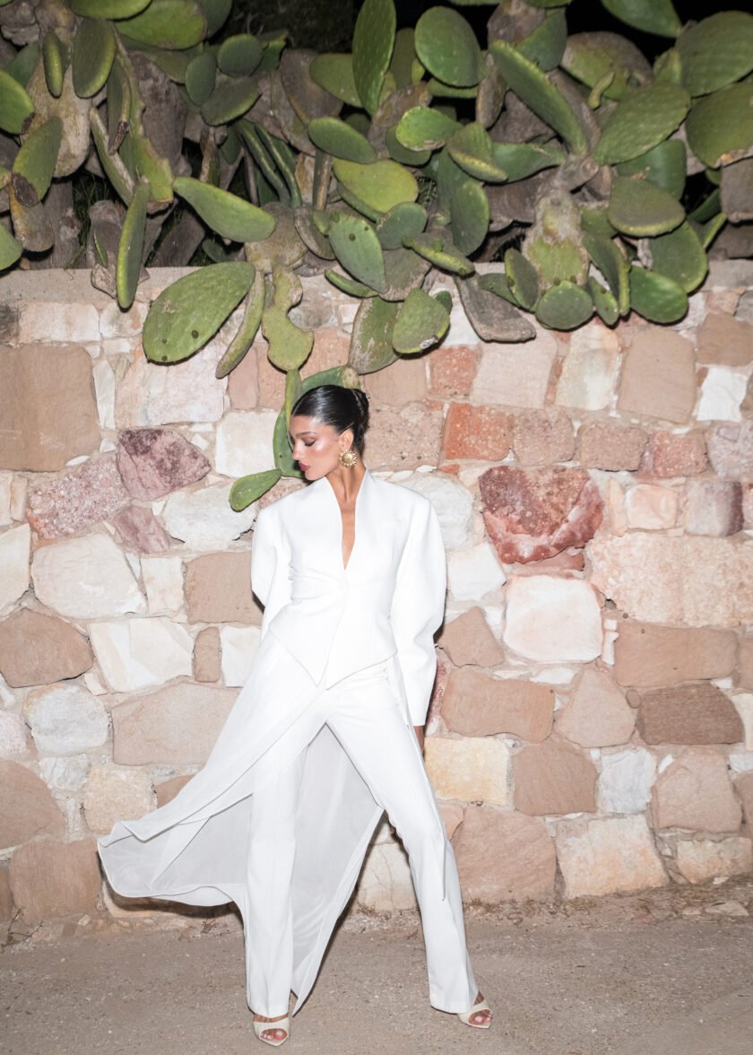 Roux White Set - Image 7