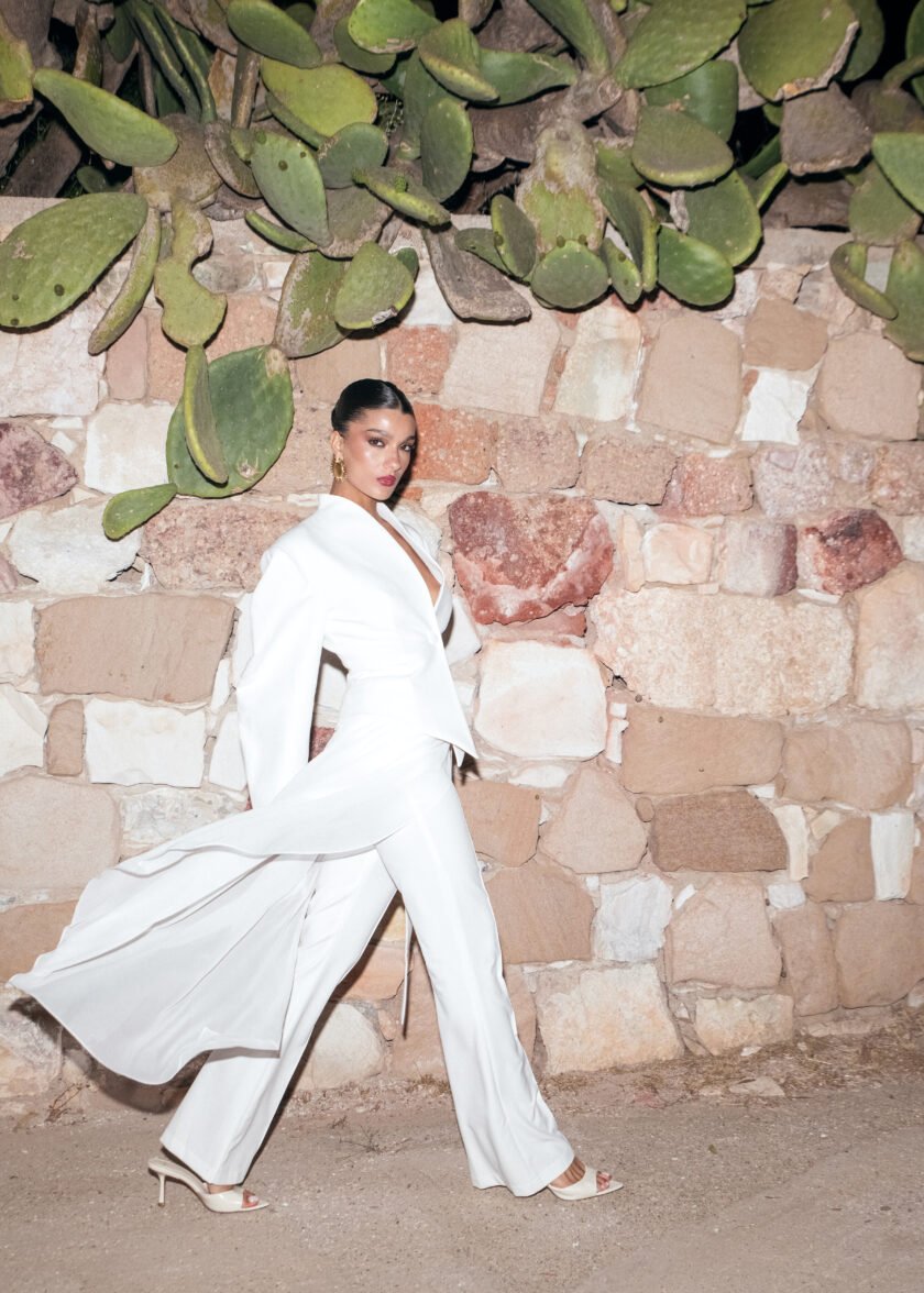 Roux White Set - Image 2